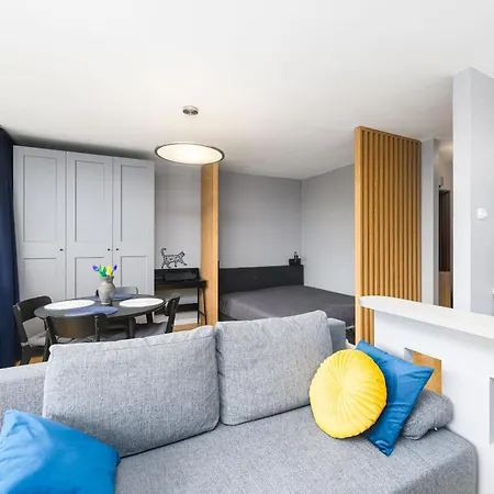 Piastowska 90a -a By Homeprime דירה *